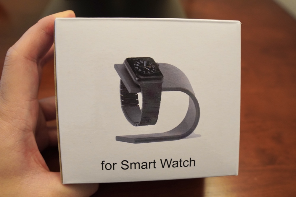 Apple Watch充電スタンド。アルミ素材の曲線がおしゃれ | yasu LIFE