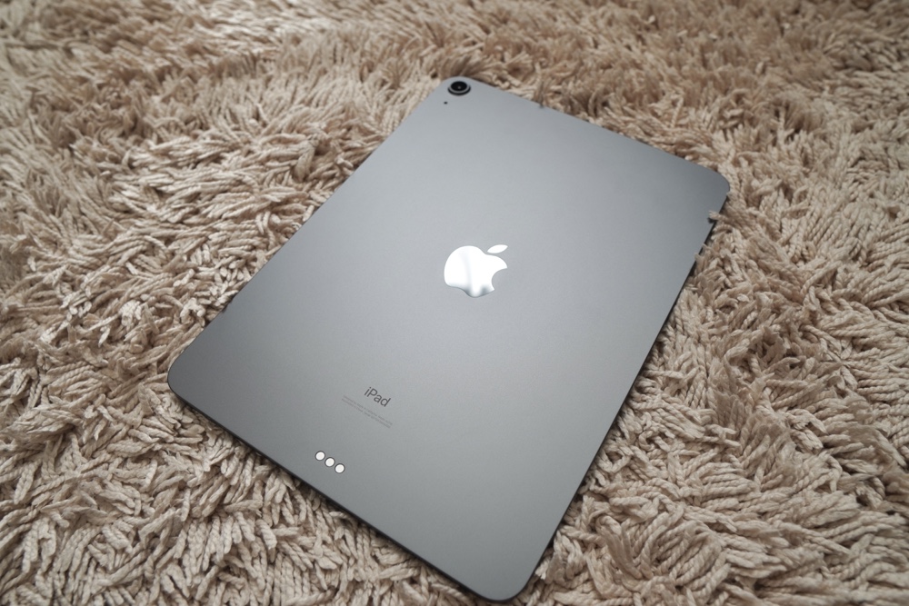 iPad Air4（64GB）グレー