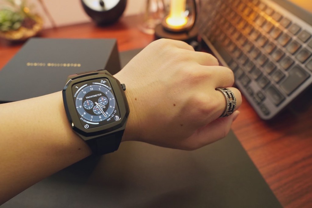 ダニエルウェリントン Apple Watchケース シルバー 44ミリ 時計 腕時計